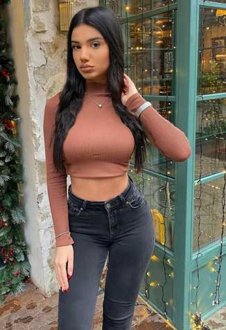 Agra Call Girl Cash On Payment